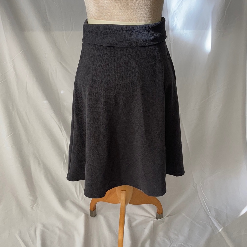 LuLaRoe size extra small skirt.